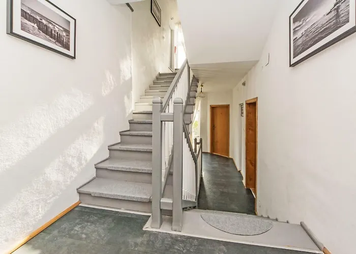 Bed & Breakfast Karat Ii *